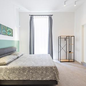 Nefelu Apartment